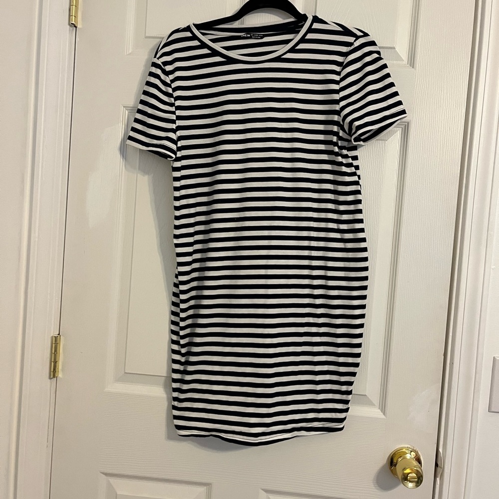 Short, white and navy dress